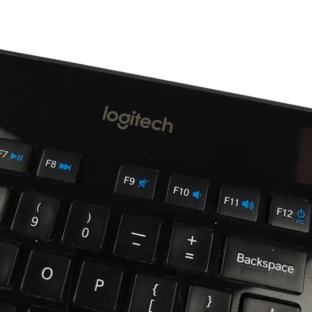 Logitech K750 Solar Wireless Keyboard Black Slim Full Size No Dongle Tested